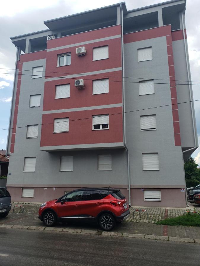 Apartmani Pajic Jagodina Bagian luar foto